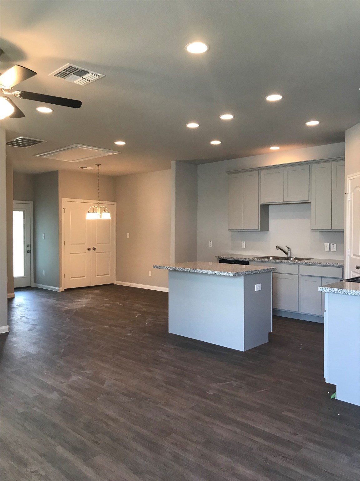 609 South Campbell Street B , Willis, TX, 77378 | 21399145 | Realty Texas LLC
