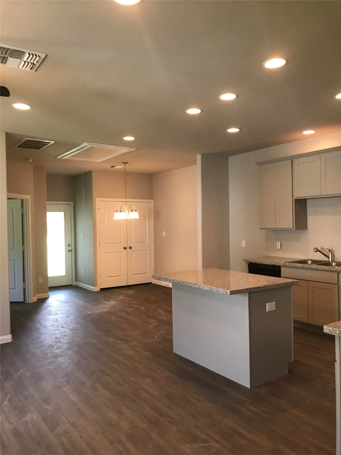 609 South Campbell Street B , Willis, TX, 77378 | 21399145 | Realty Texas LLC