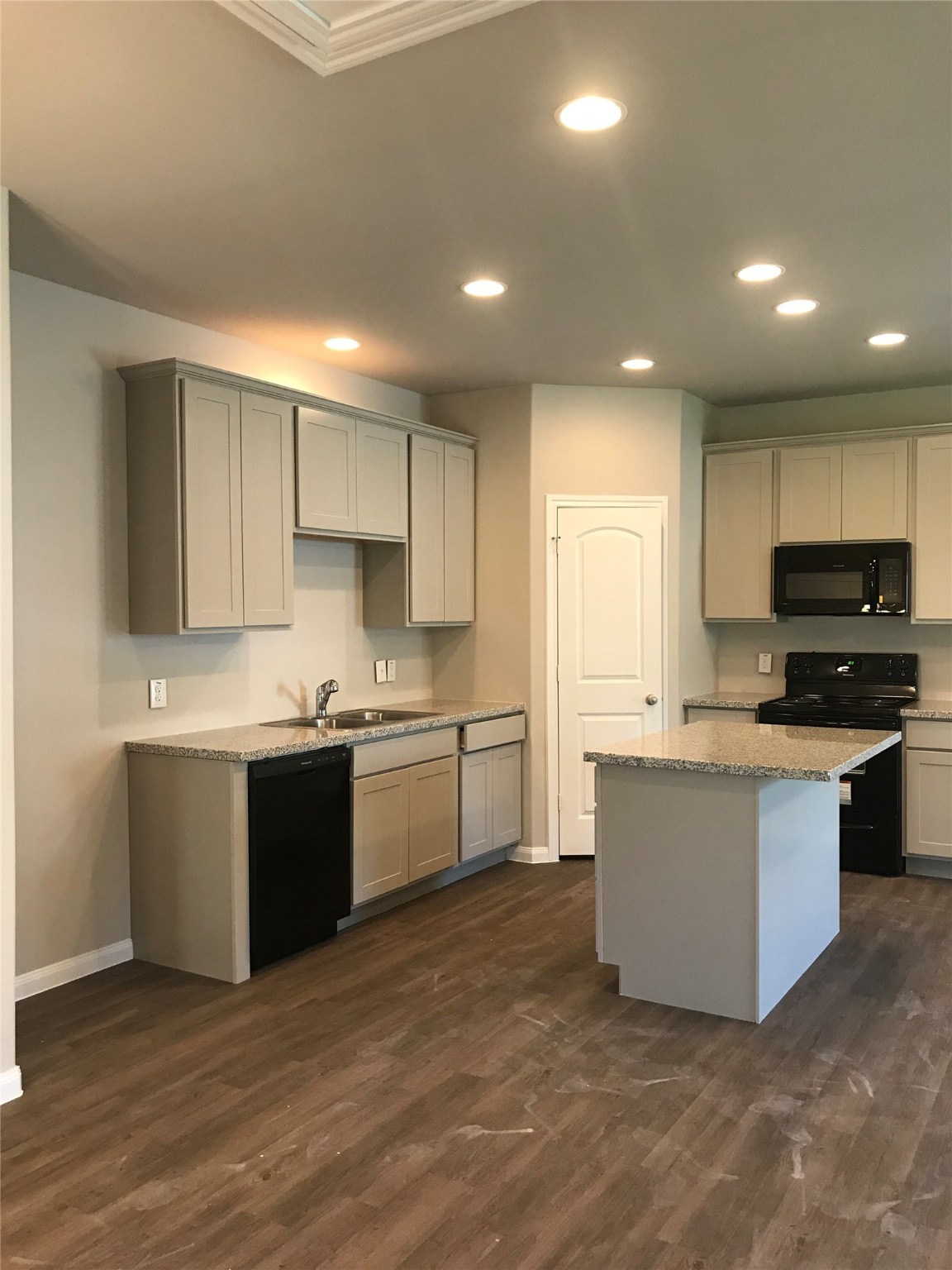 609 South Campbell Street B , Willis, TX, 77378 | 21399145 | Realty Texas LLC