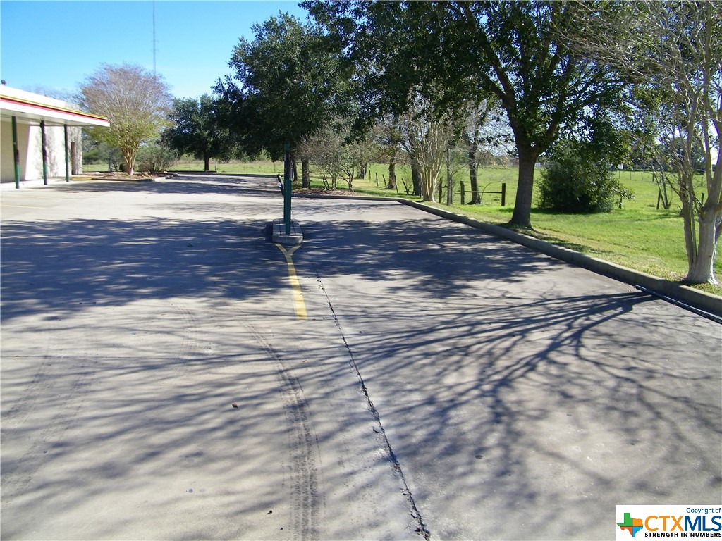 1624 Texana Street Street , Hallettsville, TX, 77964 | 432457 | Realty Texas LLC