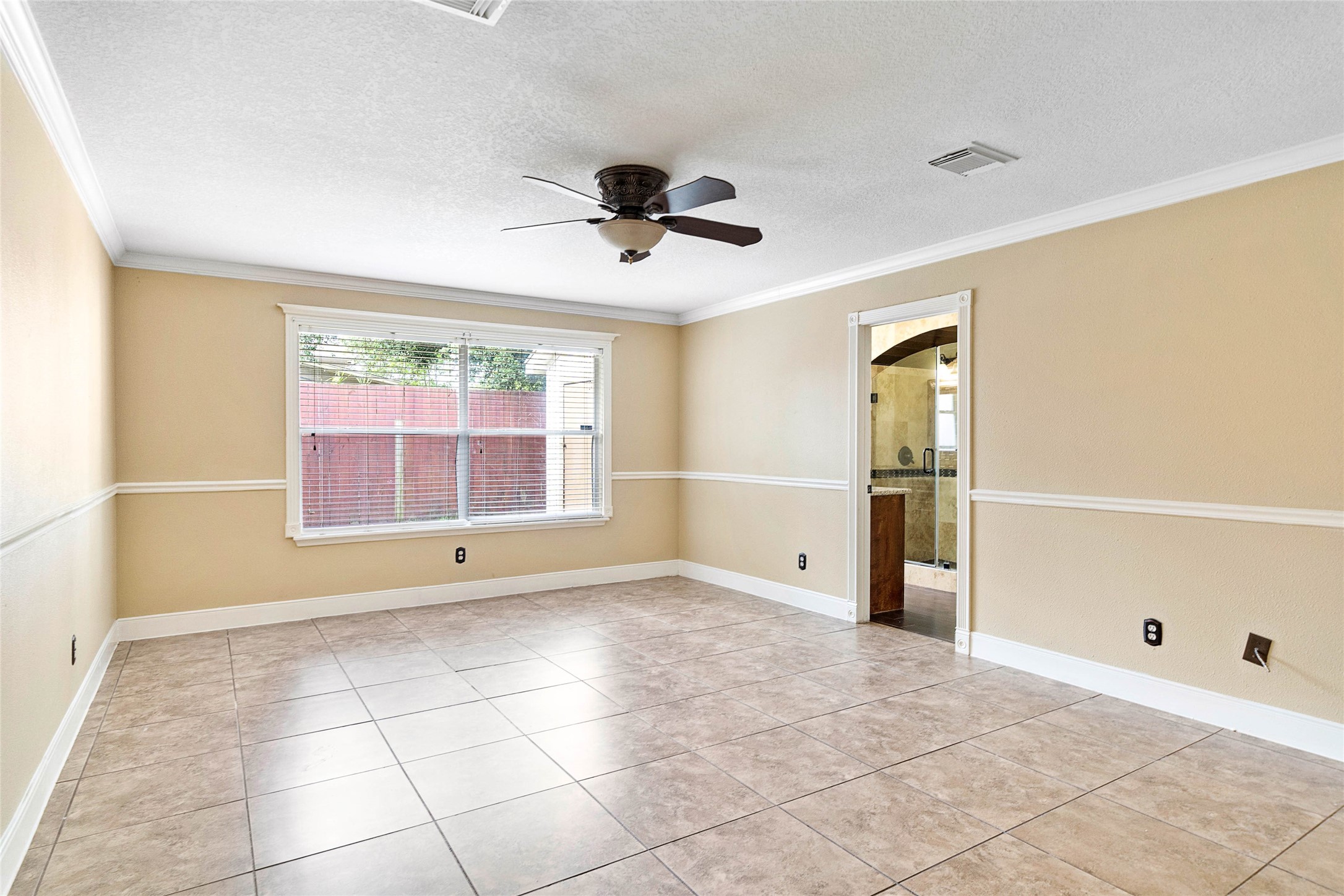 7811 Fall Glen Drive , Houston, TX, 77040 | 24138568 | Realty Texas LLC