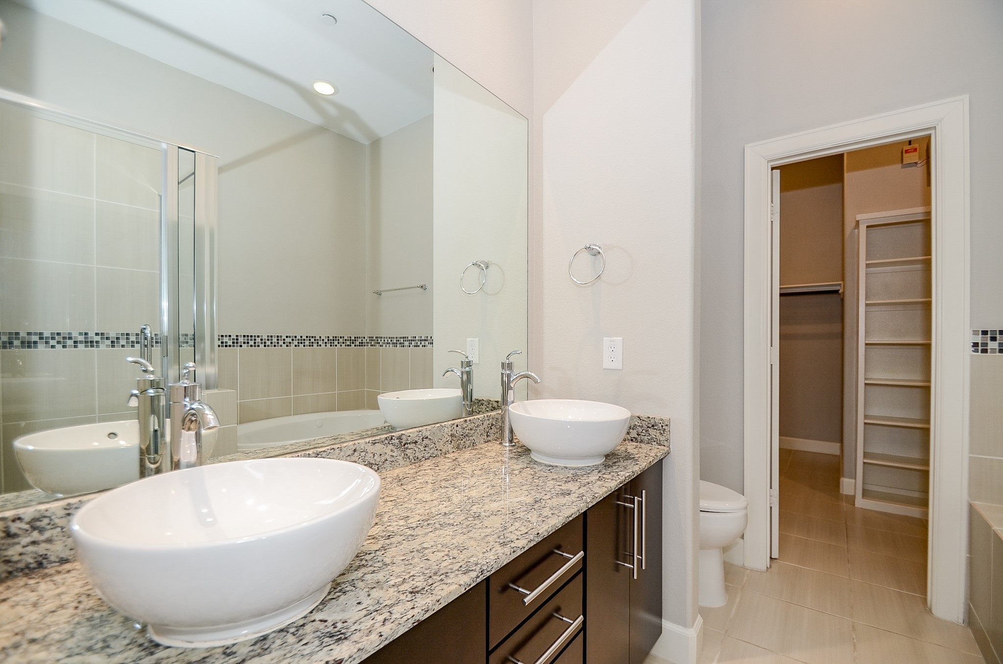 2110 Shearn Street 6 , Houston, TX, 77007 | 88936514 | Realty Texas LLC