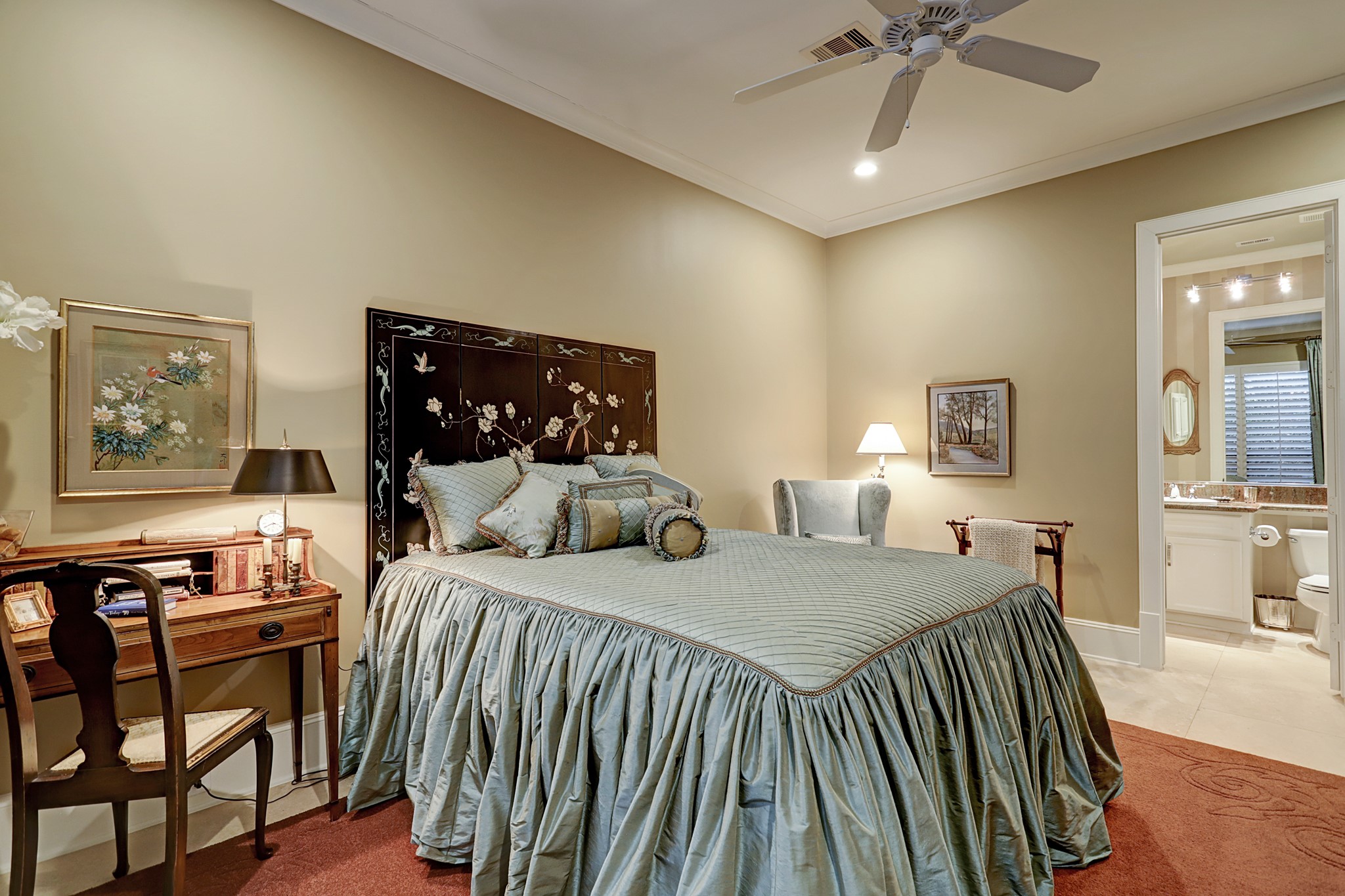1813 Nantucket Drive , Houston, TX, 77057 | 2832195 | Realty Texas LLC