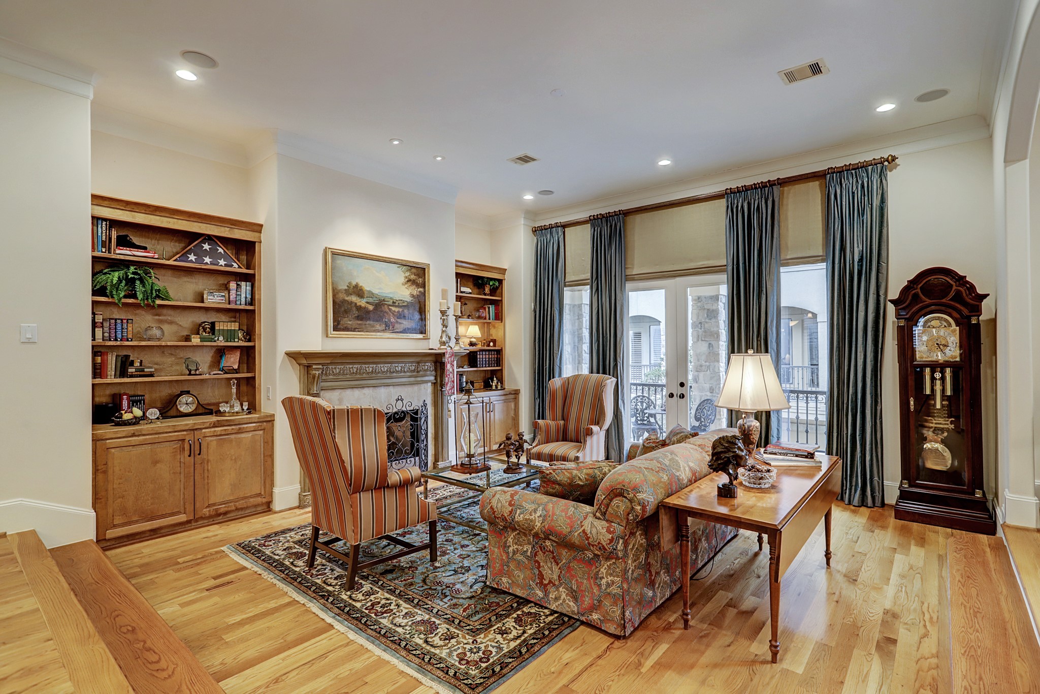 1813 Nantucket Drive , Houston, TX, 77057 | 2832195 | Realty Texas LLC
