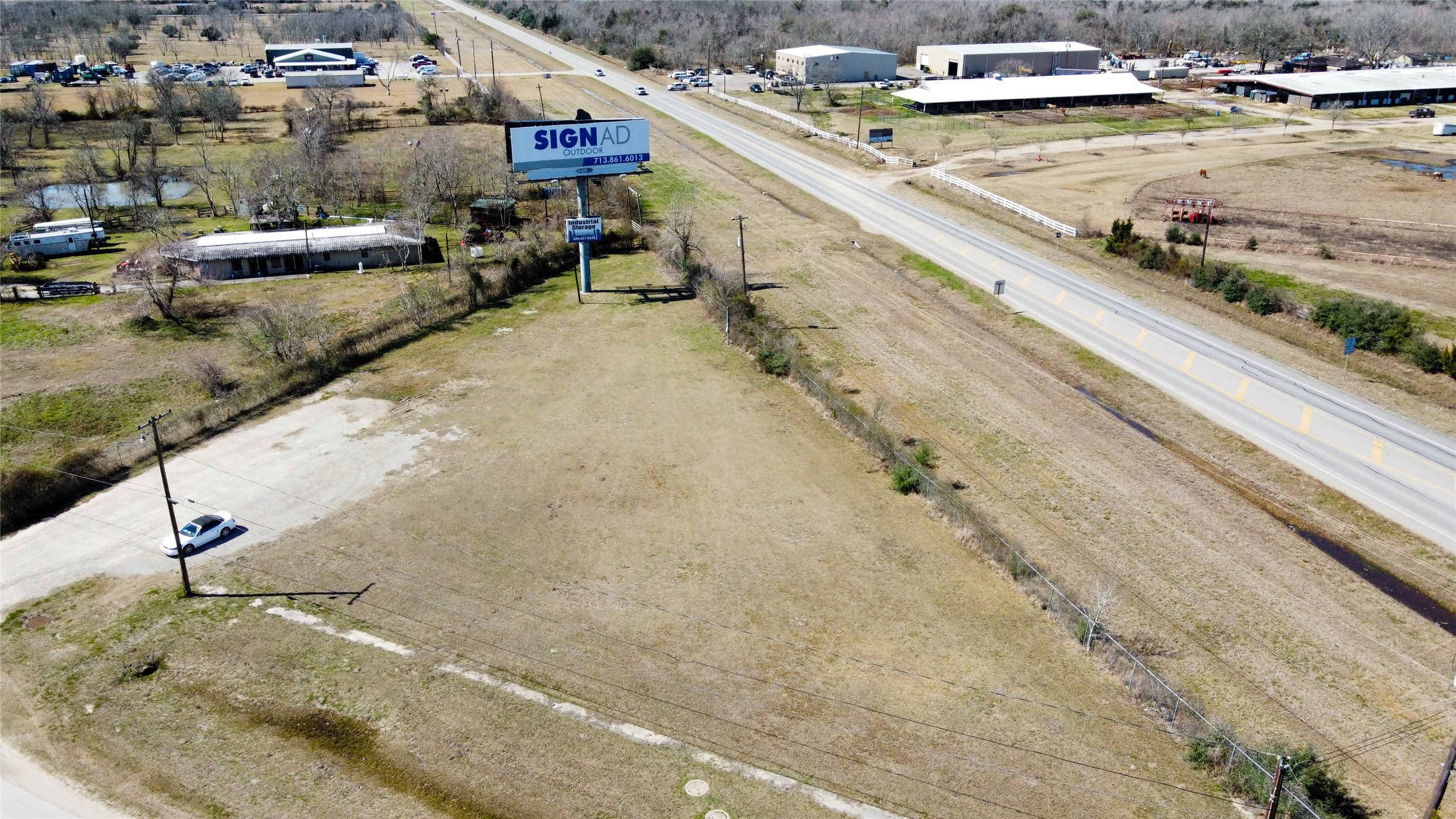 7529 Blimp Base Road , Hitchcock, TX, 77563 | 70263611 | Realty Texas LLC