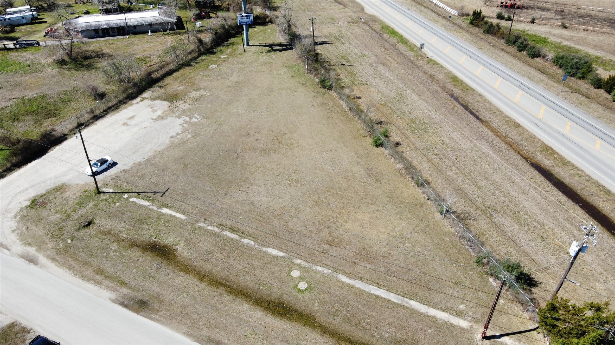 7529 Blimp Base Road , Hitchcock, TX, 77563 | 70263611 | Realty Texas LLC