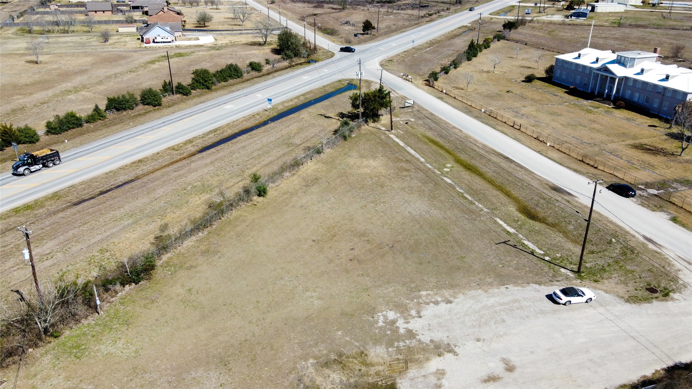 7529 Blimp Base Road , Hitchcock, TX, 77563 | 70263611 | Realty Texas LLC