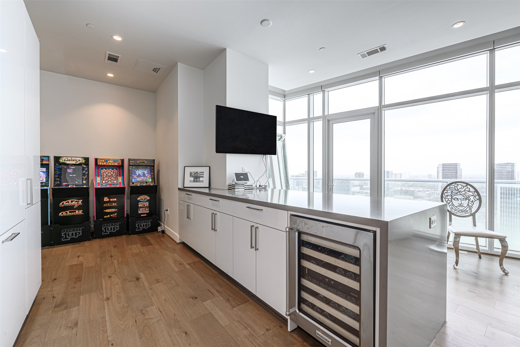 4521 San Felipe Street 2104 , Houston, TX, 77027 | 91065305 | Realty Texas LLC