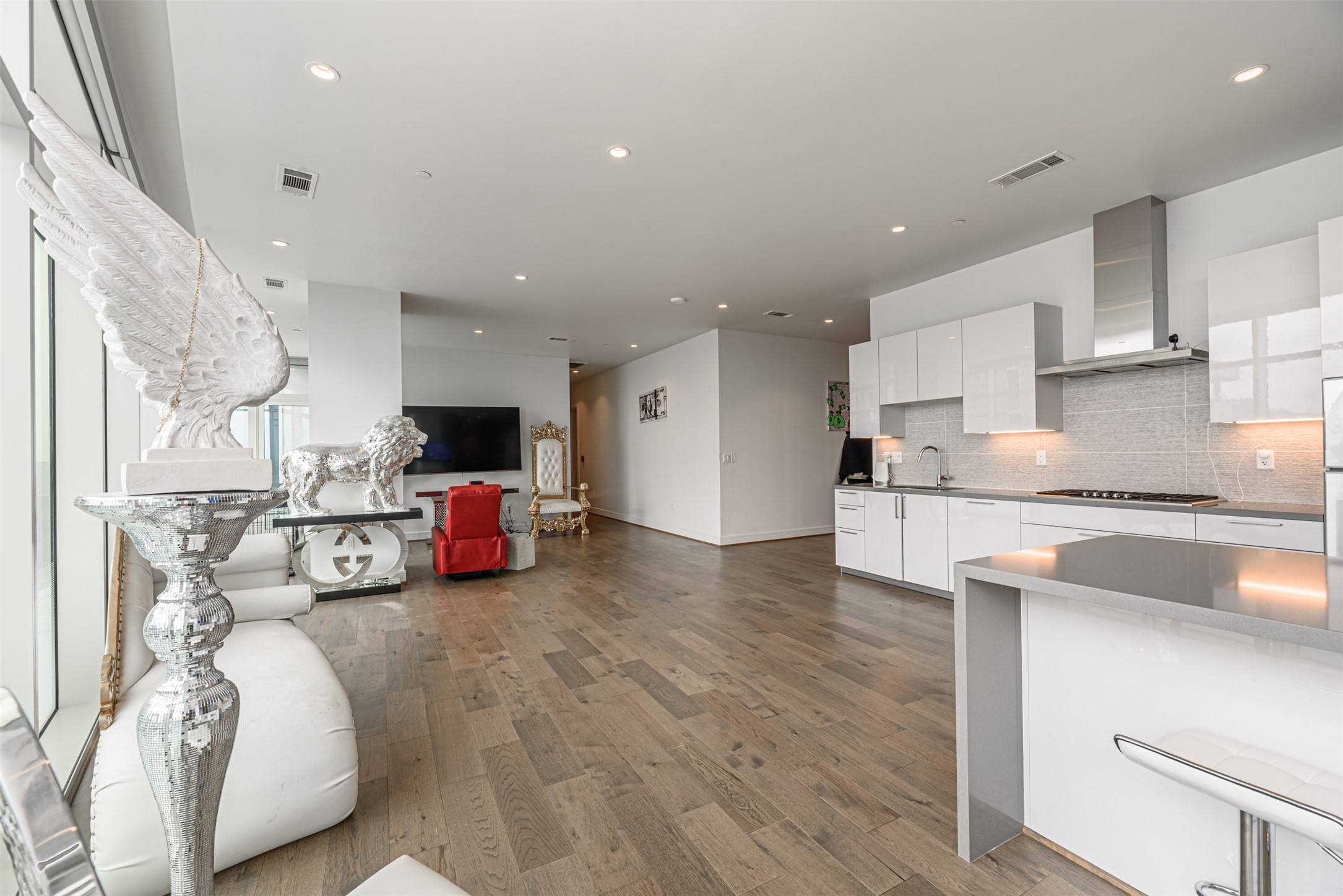 4521 San Felipe Street 2104 , Houston, TX, 77027 | 91065305 | Realty Texas LLC
