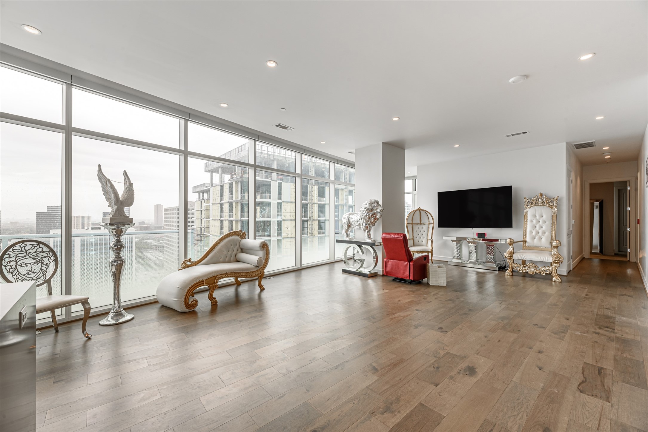 4521 San Felipe Street 2104 , Houston, TX, 77027 | 91065305 | Realty Texas LLC