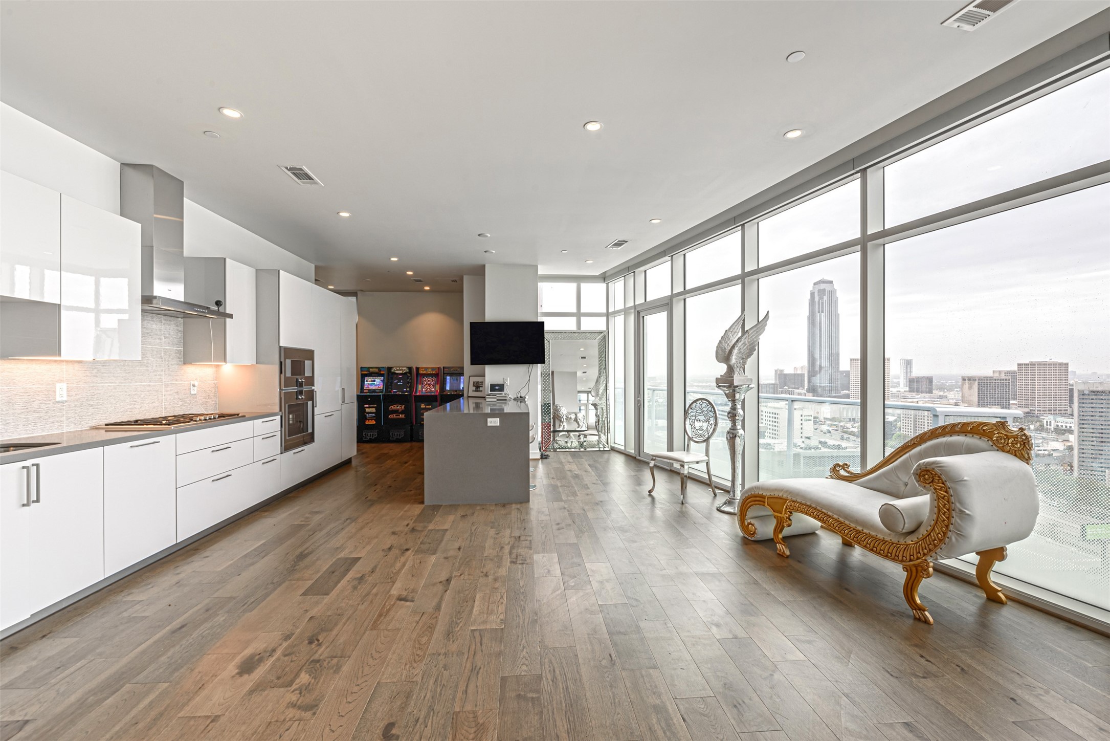 4521 San Felipe Street 2104 , Houston, TX, 77027 | 91065305 | Realty Texas LLC
