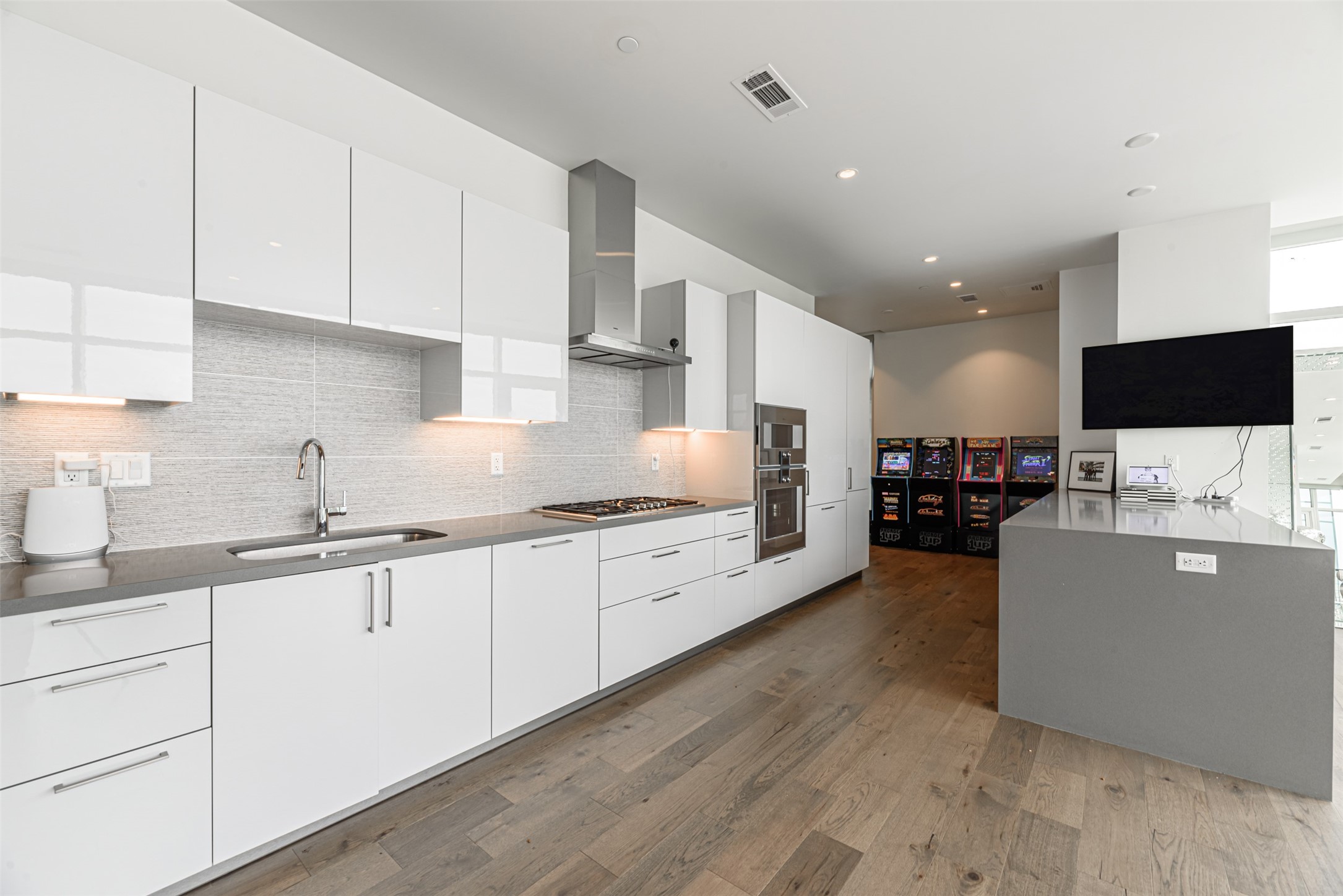 4521 San Felipe Street 2104 , Houston, TX, 77027 | 91065305 | Realty Texas LLC