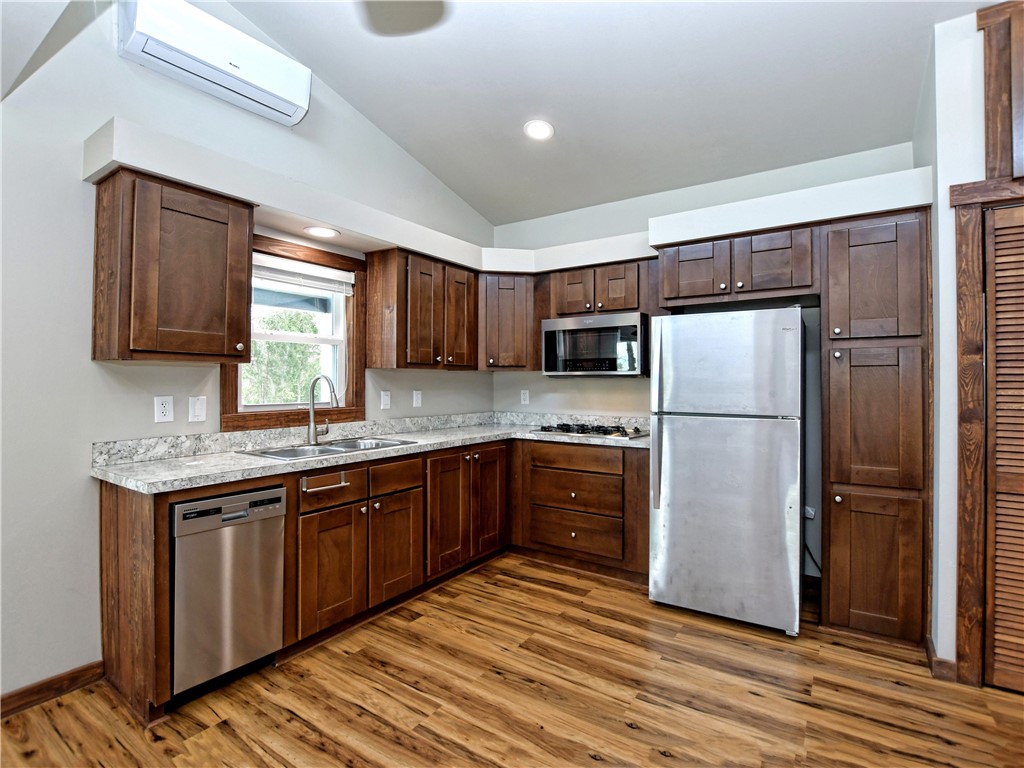 216 Old Coach Lane , Elgin, TX, 78621 | 1121276 | Realty Texas LLC
