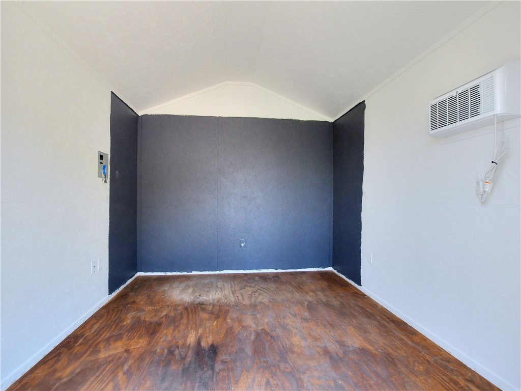 216 Old Coach Lane , Elgin, TX, 78621 | 1121276 | Realty Texas LLC