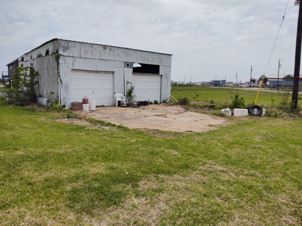 306 Bluewater Street , Sargent, TX, 77414 | 79189003 | Realty Texas LLC