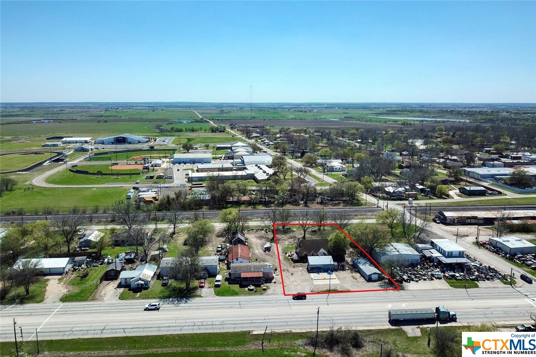 Sold: 204 E Highway 79 Blog Image Banner