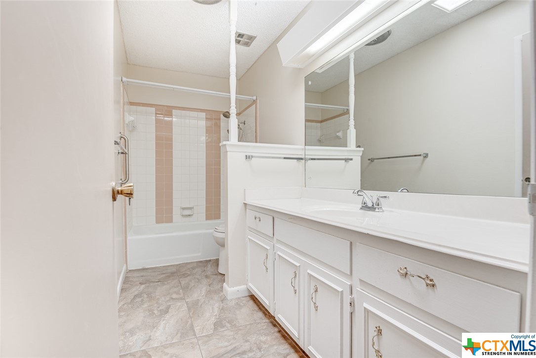 6723 Connie Mack Street , San Antonio, TX, 78240 | 437567 | Realty Texas LLC