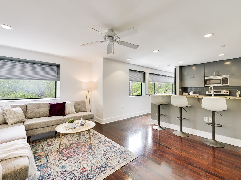 904 West Avenue 201 , Austin, TX, 78701 | 7574959 | Realty Texas LLC