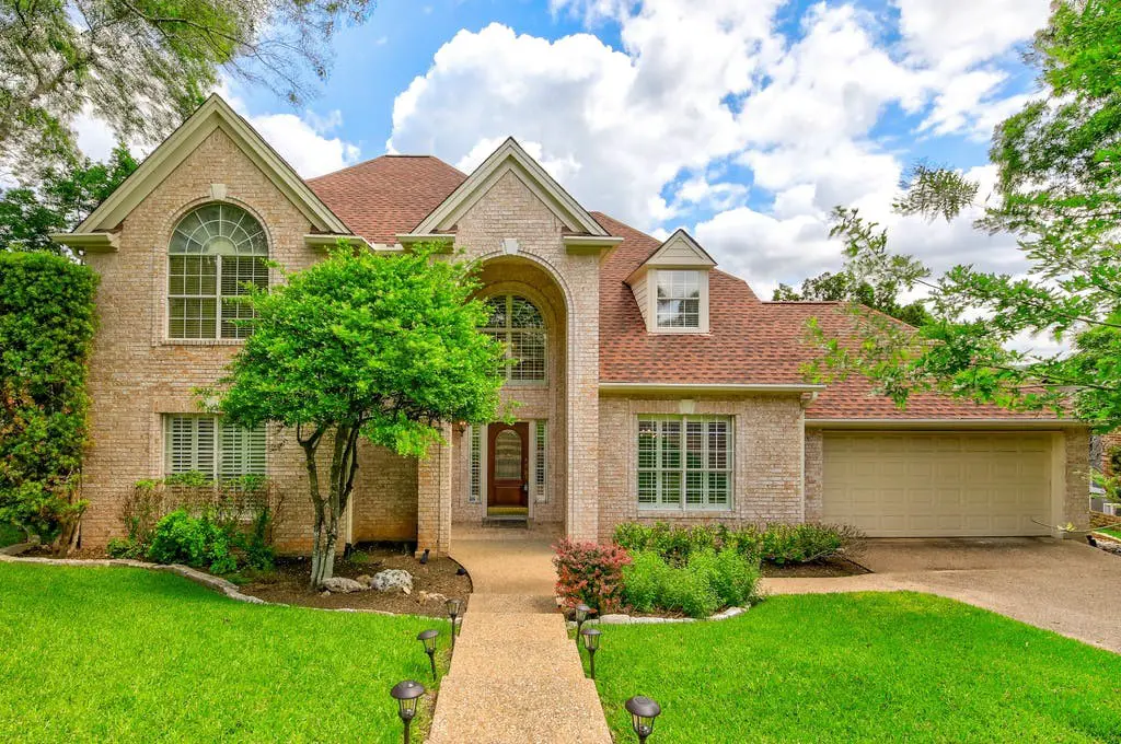 5702 Barker Ridge Drive 