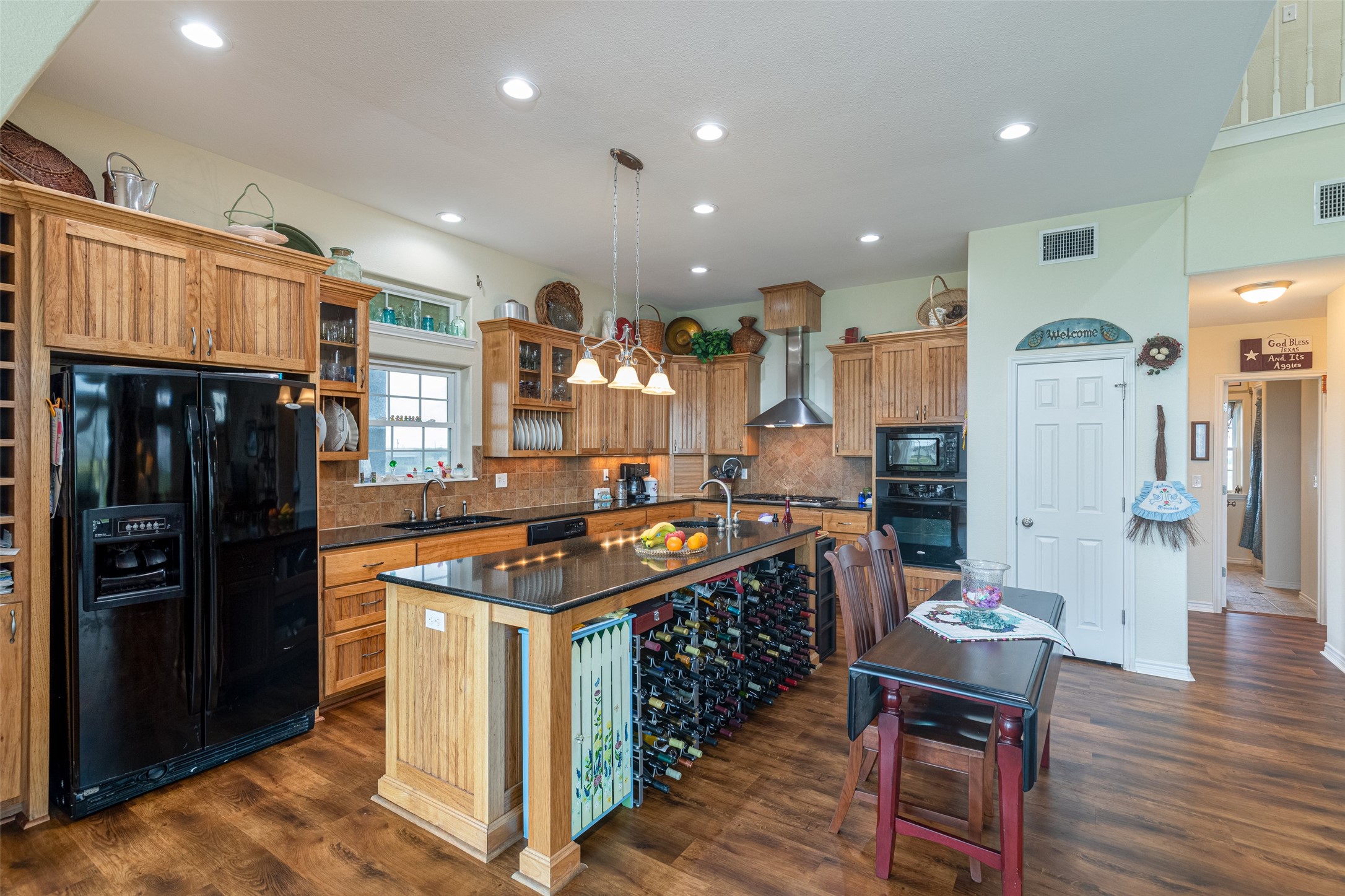 114 White Marlin Drive , Port Lavaca, TX, 77979 | 52410661 | Realty Texas LLC