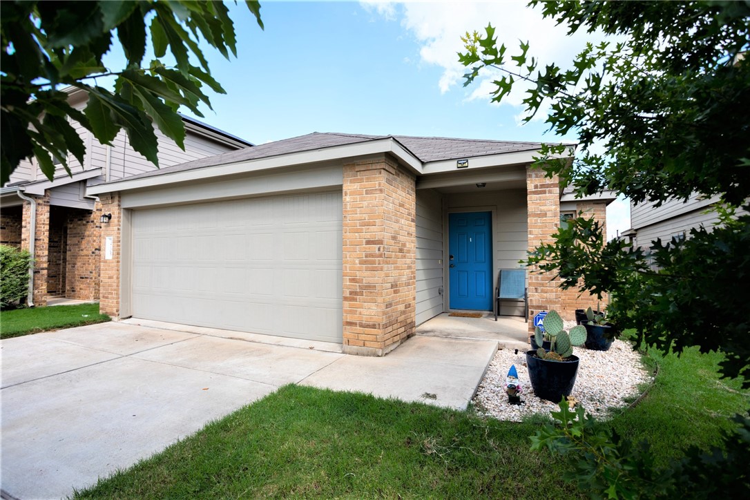 3705 Black Granite Drive , Austin, TX, 78744 | 7838148 | Realty Texas LLC