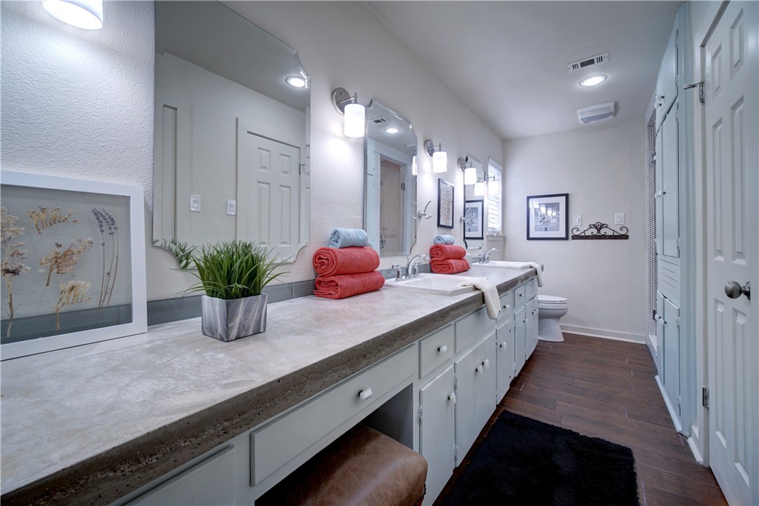 12306 Rolling Hill Drive 