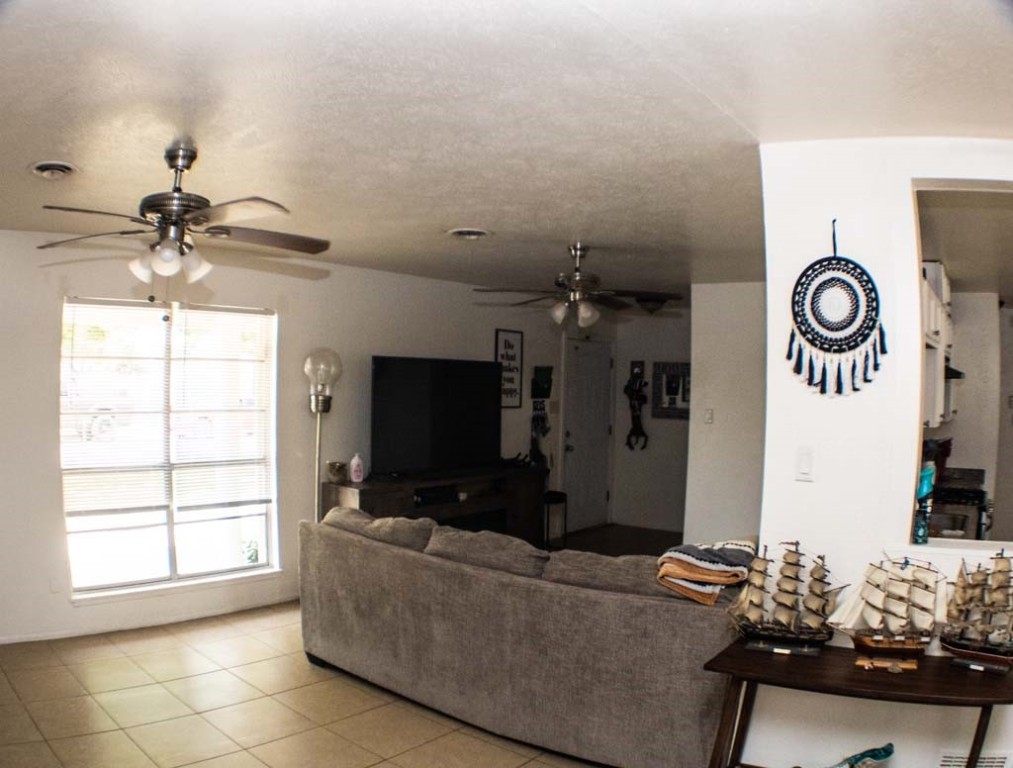 307 Hialeah Drive , Corpus Christi, TX, 78418 | 384899 | Realty Texas LLC