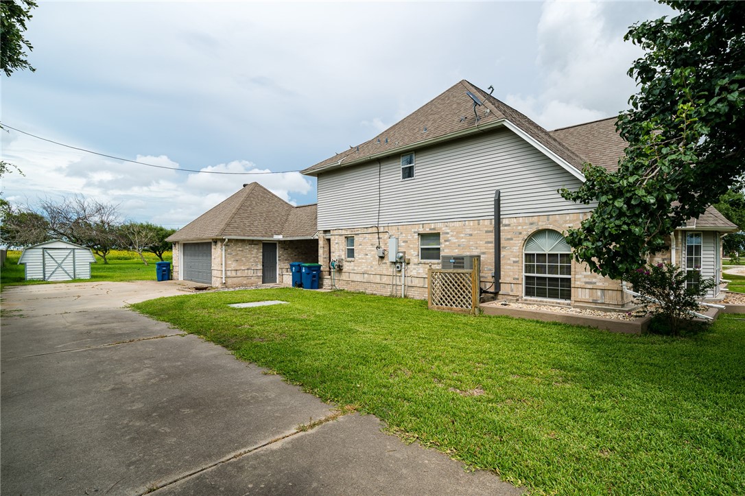101 Lone Oak Street , Portland, TX, 78374 | 385284 | Realty Texas LLC