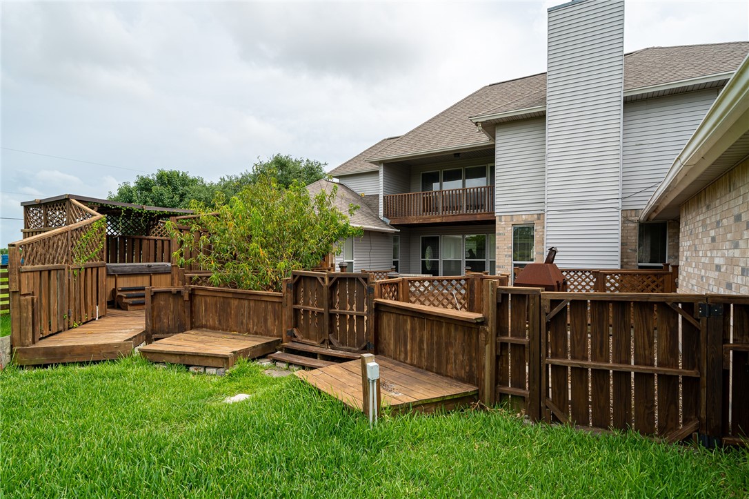 101 Lone Oak Street , Portland, TX, 78374 | 385284 | Realty Texas LLC
