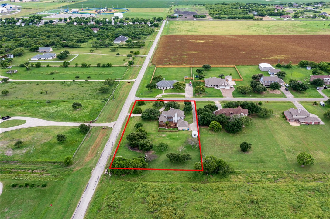 101 Lone Oak Street , Portland, TX, 78374 | 385284 | Realty Texas LLC