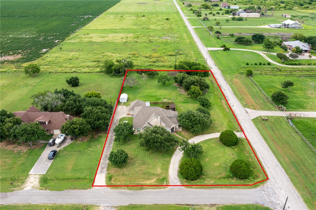 101 Lone Oak Street , Portland, TX, 78374 | 385284 | Realty Texas LLC