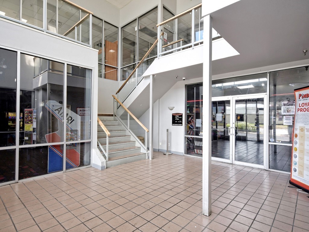 8940 Research Boulevard 300 , Austin, TX, 78758 | 8999256 | Realty Texas LLC