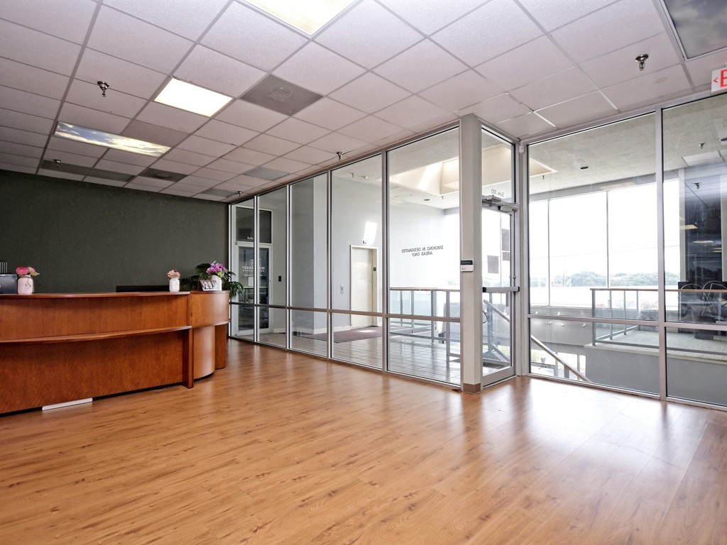 8940 Research Boulevard 300 , Austin, TX, 78758 | 8999256 | Realty Texas LLC