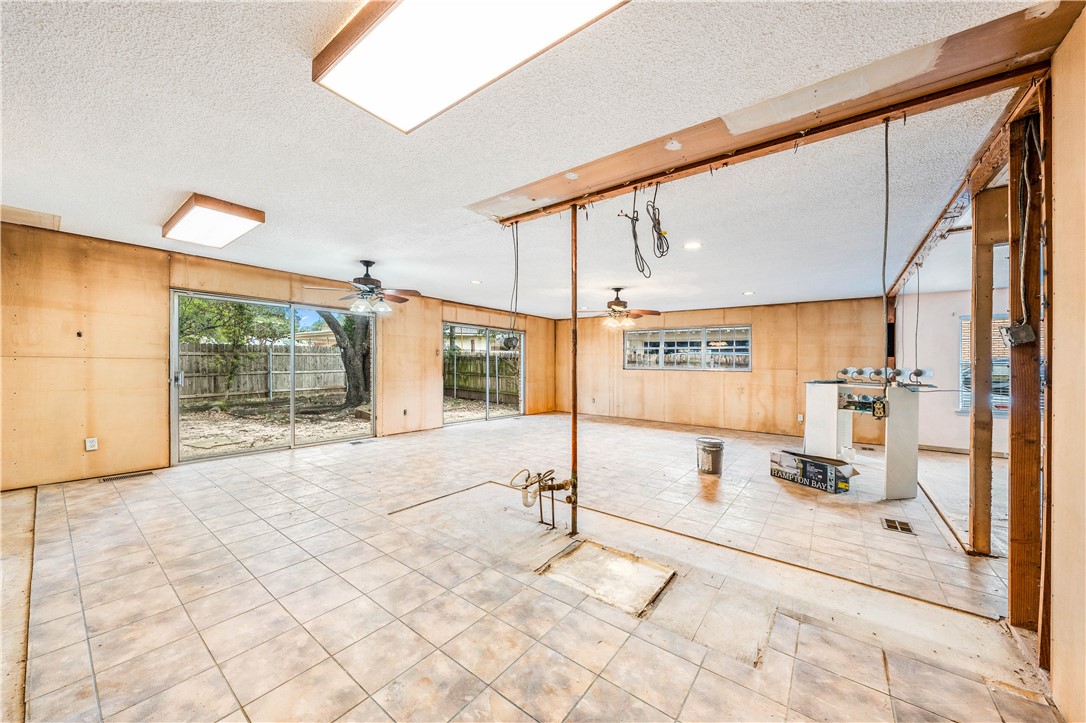 2901 Woodland Drive , Waco, TX, 76710 | 202143 | Realty Texas LLC