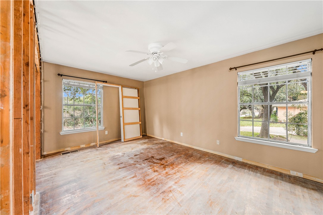 2901 Woodland Drive , Waco, TX, 76710 | 202143 | Realty Texas LLC
