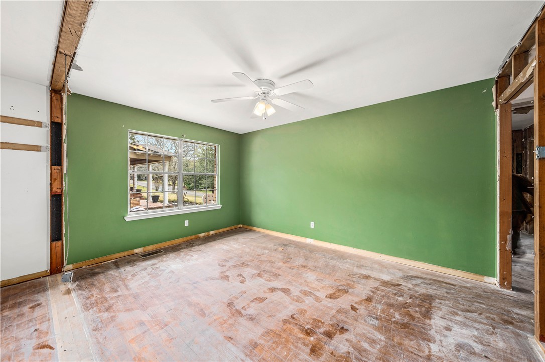 2901 Woodland Drive , Waco, TX, 76710 | 202143 | Realty Texas LLC