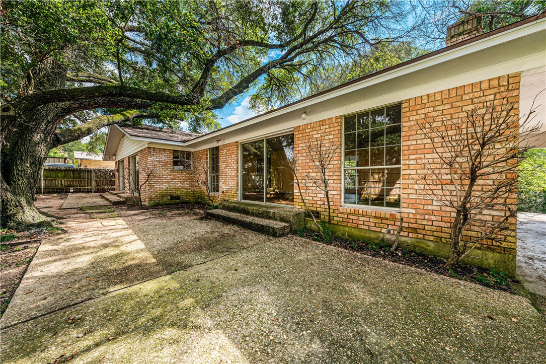 2901 Woodland Drive , Waco, TX, 76710 | 202143 | Realty Texas LLC