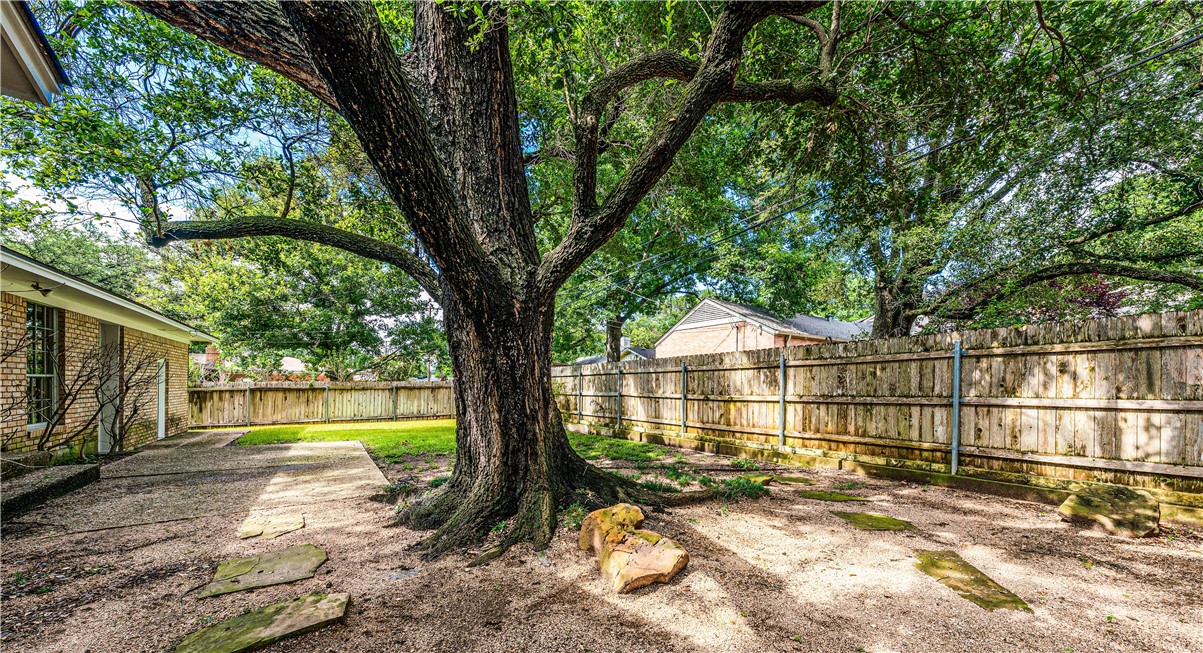 2901 Woodland Drive , Waco, TX, 76710 | 202143 | Realty Texas LLC