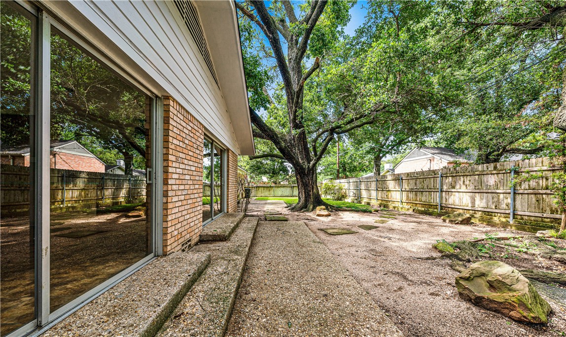 2901 Woodland Drive , Waco, TX, 76710 | 202143 | Realty Texas LLC