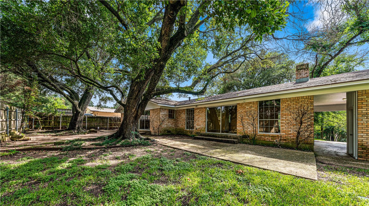 2901 Woodland Drive , Waco, TX, 76710 | 202143 | Realty Texas LLC