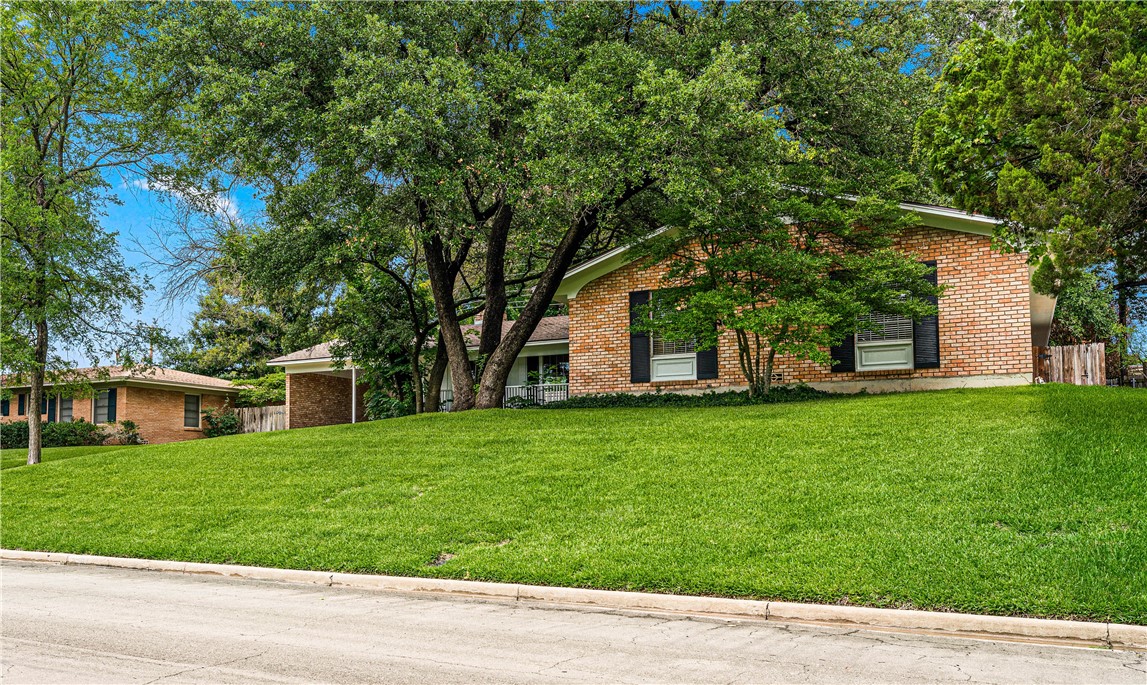 2901 Woodland Drive , Waco, TX, 76710 | 202143 | Realty Texas LLC