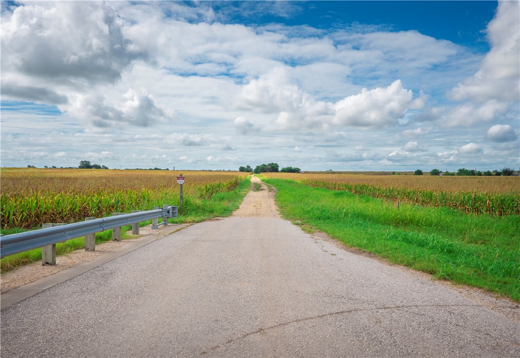 703 County Road 368 , Taylor, TX, 76574 | 2648776 | Realty Texas LLC