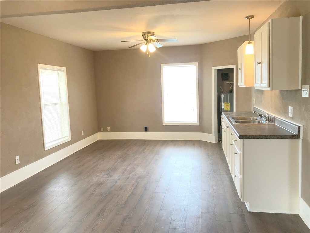 1318 N Mesquite Street , Corpus Christi, TX, 78401 | 385997 | Realty Texas LLC