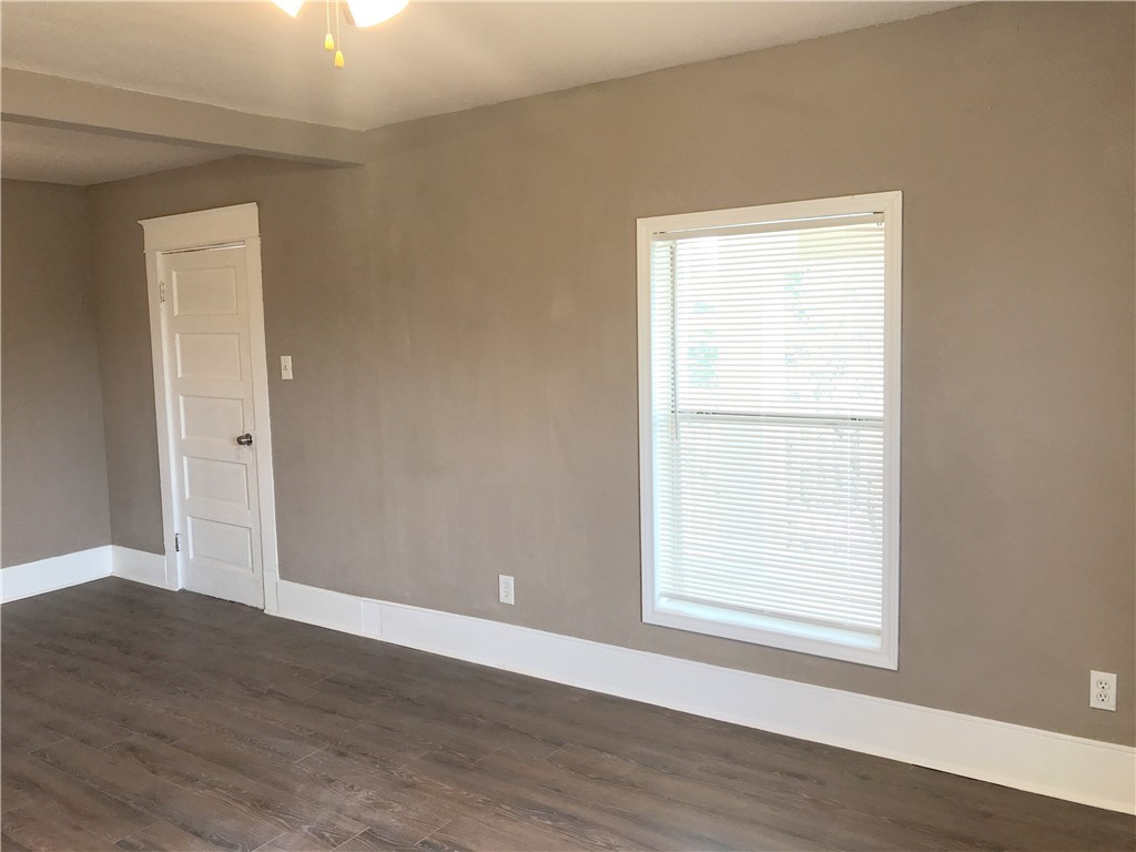 1318 N Mesquite Street , Corpus Christi, TX, 78401 | 385997 | Realty Texas LLC