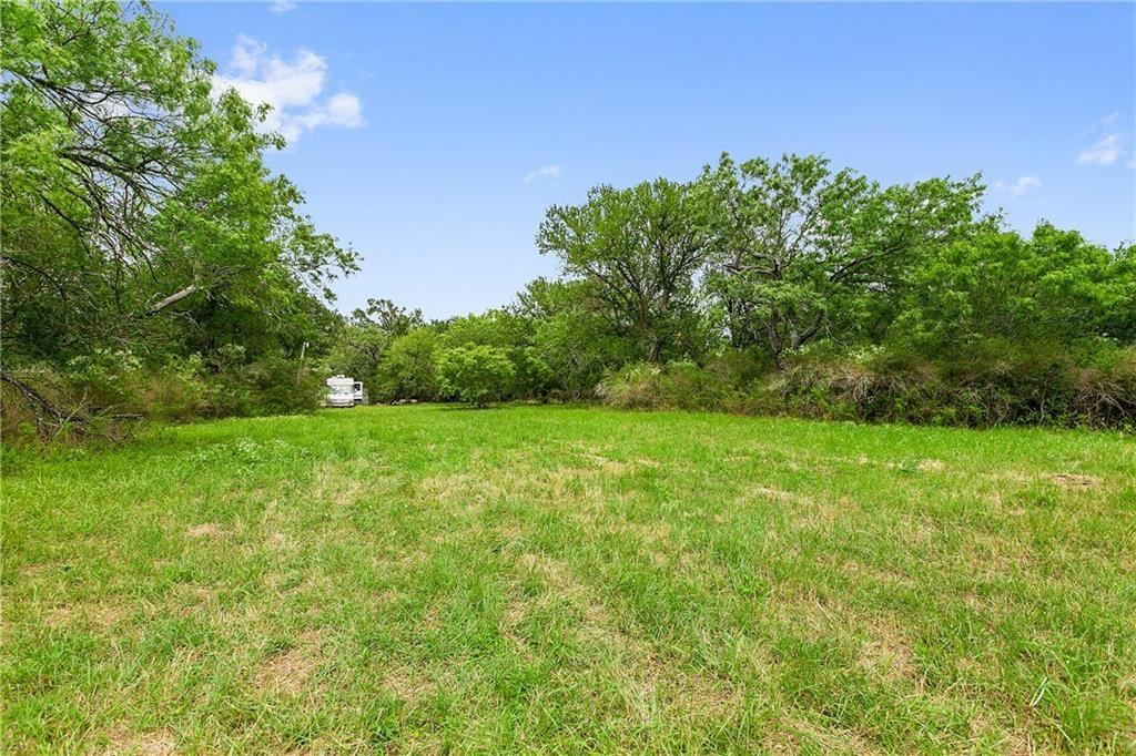 995 Roosevelt Road , Luling, TX, 78648 | 4357071 | Realty Texas LLC