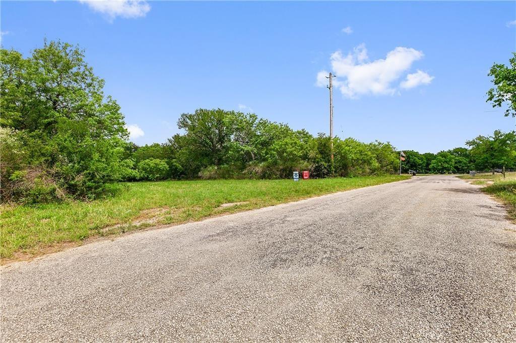 995 Roosevelt Road , Luling, TX, 78648 | 4357071 | Realty Texas LLC