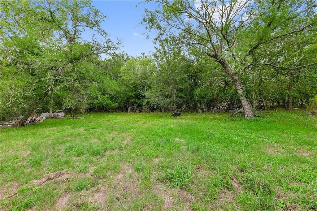 995 Roosevelt Road , Luling, TX, 78648 | 4357071 | Realty Texas LLC