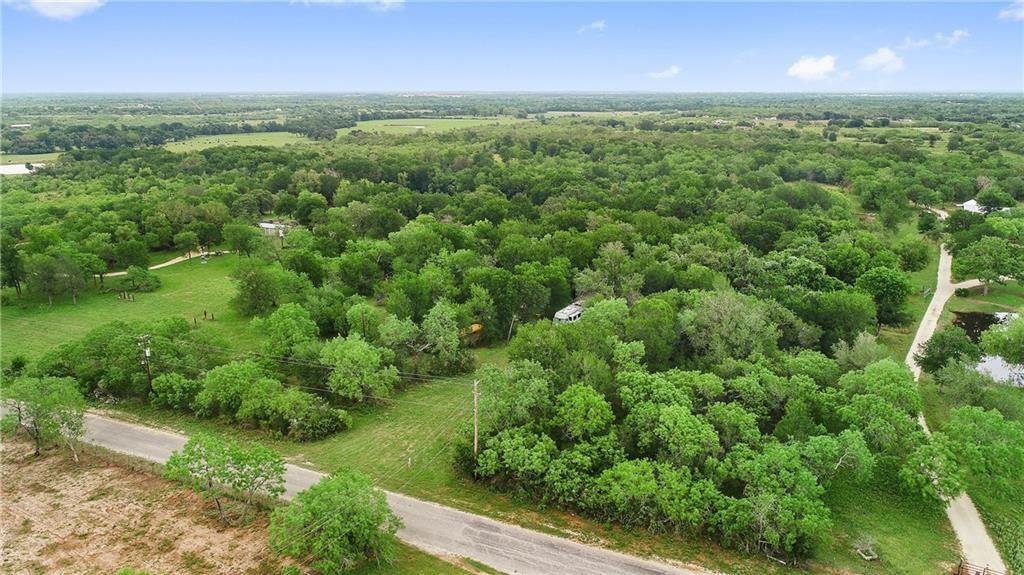 995 Roosevelt Road , Luling, TX, 78648 | 4357071 | Realty Texas LLC