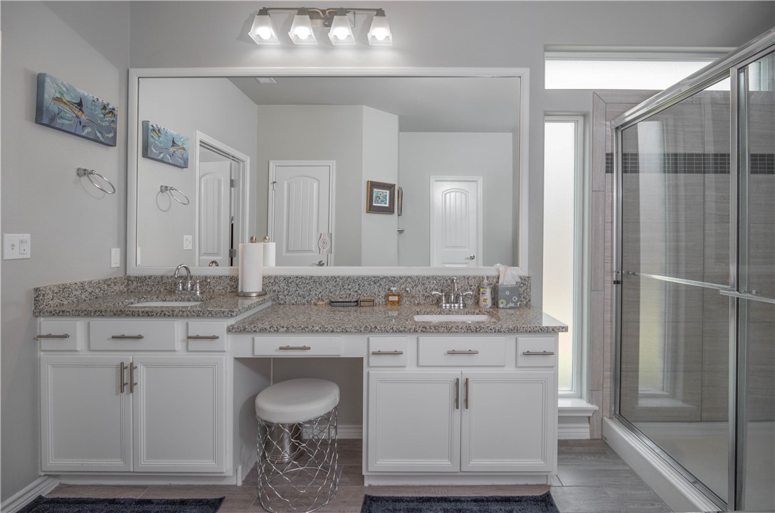 8233 Yosemite Drive , Corpus Christi, TX, 78414 | 386678 | Realty Texas LLC