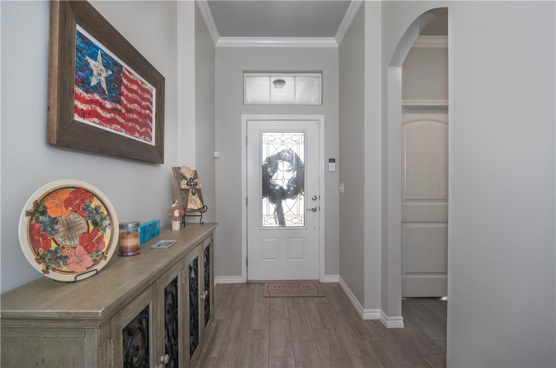 8233 Yosemite Drive , Corpus Christi, TX, 78414 | 386678 | Realty Texas LLC